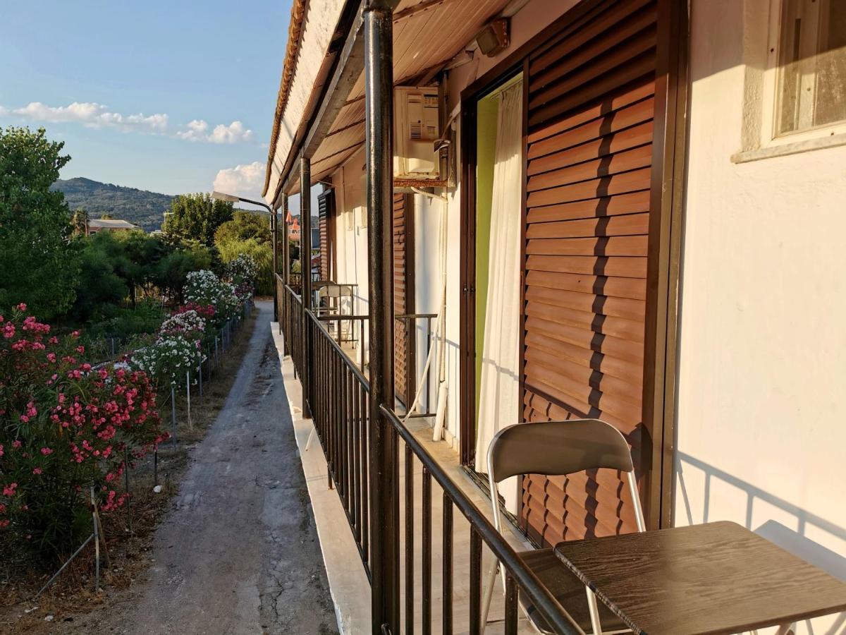 Maria'S Studios Agios Georgios  Eksteriør billede